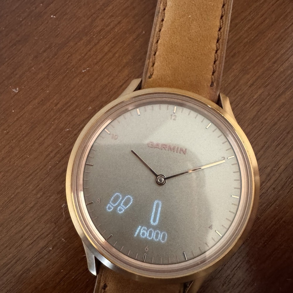 GARMIN Vivomove HR Smartwatch Rose Gold Leather & Silicone Band, Charger, Box - Picture 14 of 16